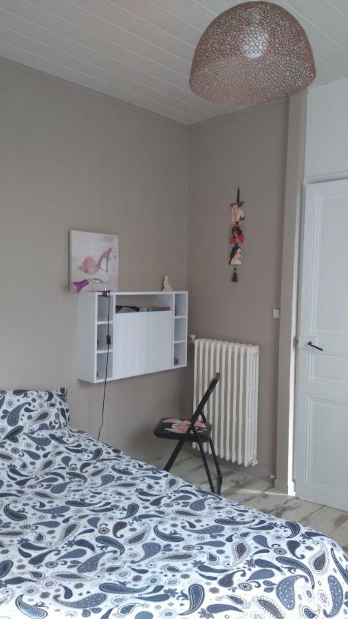 Chambre Privee Chez Un Particulier แซ็งต์-เซบาสเตียง-ซูร์-ลัวร์ ภายนอก รูปภาพ